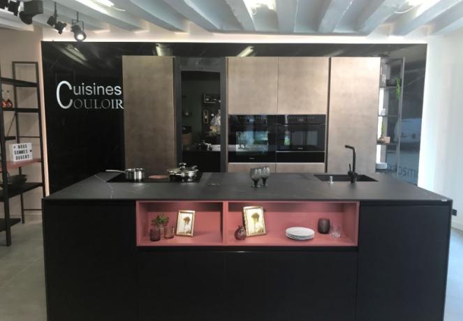 Cuisines Références BROU vous attend pour réaliser la cuisine aménagée sur mesure qui vous ressemble !