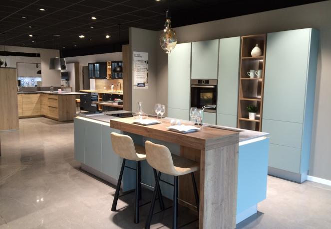 Cuisines Références GUIPAVAS vous attend pour réaliser la cuisine aménagée sur mesure qui vous ressemble !