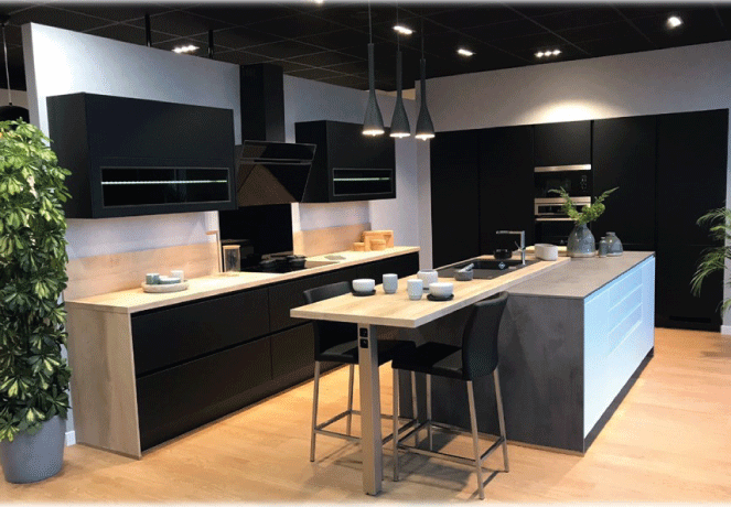 Cuisines Références LA ROCHE-SUR-YON vous attend pour réaliser la cuisine aménagée sur mesure qui vous ressemble !