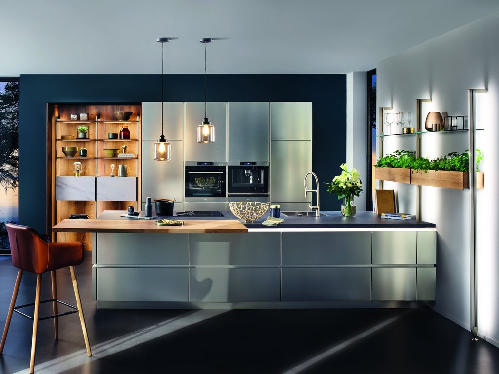 Cuisines Références GORRON vous attend pour réaliser la cuisine aménagée sur mesure qui vous ressemble !