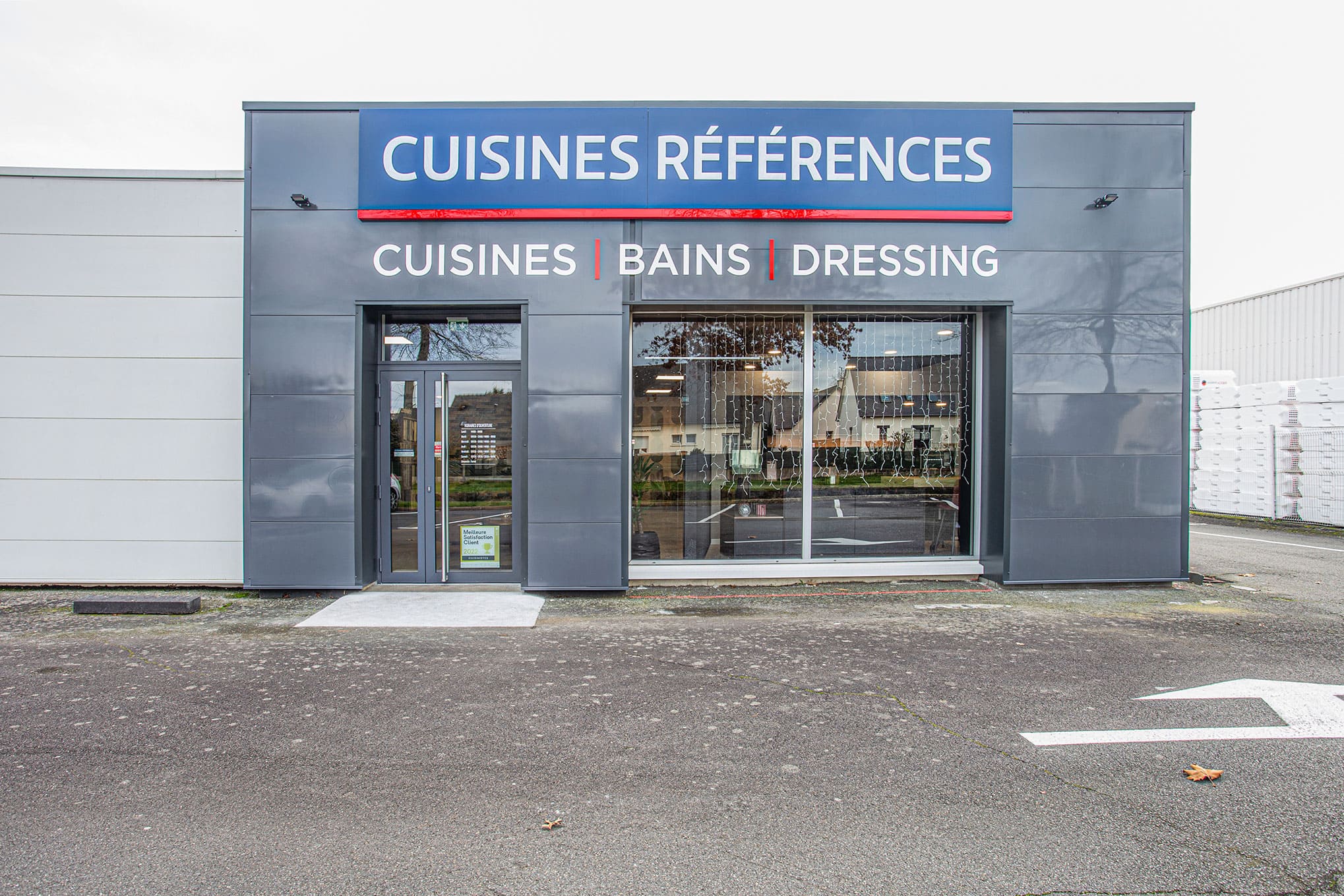 Cuisines Références VITRE vous attend pour réaliser la cuisine aménagée sur mesure qui vous ressemble !
