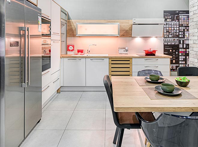 Cuisines Références THIAIS vous attend pour réaliser la cuisine aménagée sur mesure qui vous ressemble !