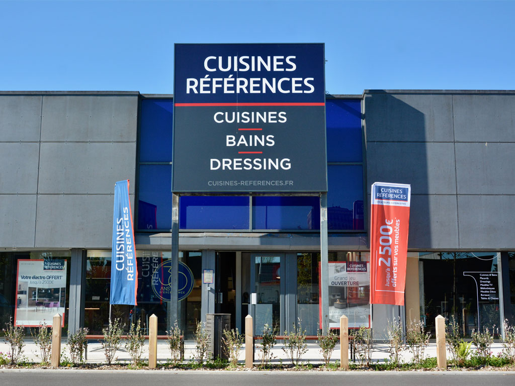 Cuisines Références ARRAS vous attend pour réaliser la cuisine aménagée sur mesure qui vous ressemble !