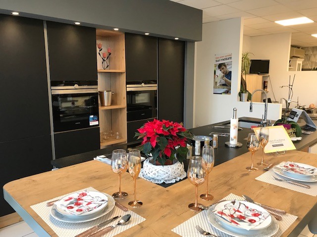Cuisines Références PERIGUEUX - MARSAC-SUR-L'ISLE vous attend pour réaliser la cuisine aménagée sur mesure qui vous ressemble !