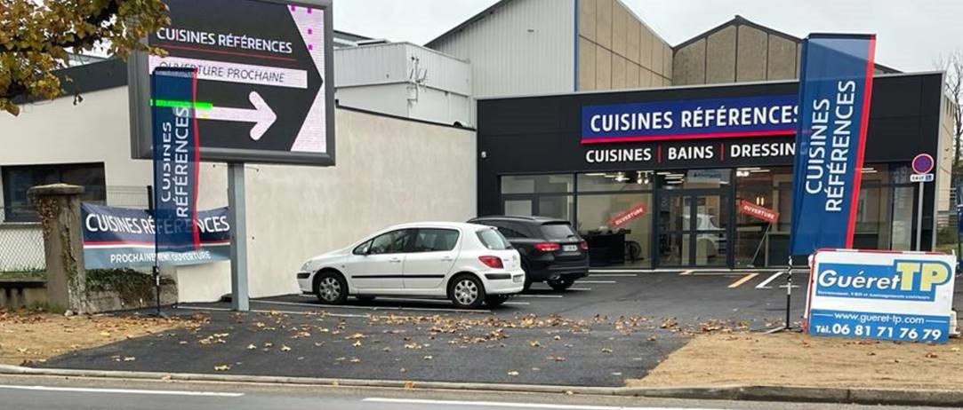 Cuisines Références MOULINS vous attend pour réaliser la cuisine aménagée sur mesure qui vous ressemble !