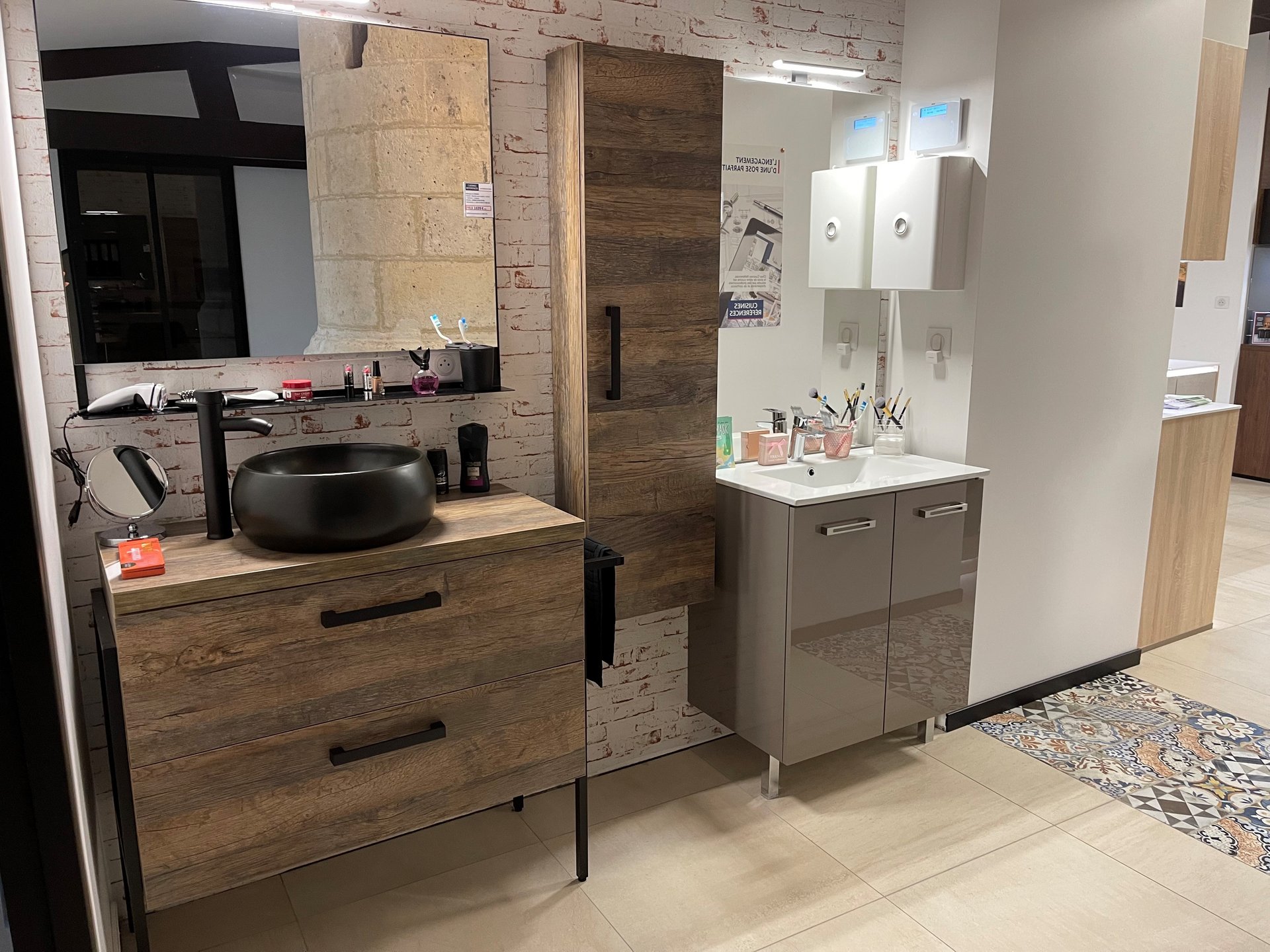 Cuisines Références CREPY-EN-VALOIS vous attend pour réaliser la cuisine aménagée sur mesure qui vous ressemble !